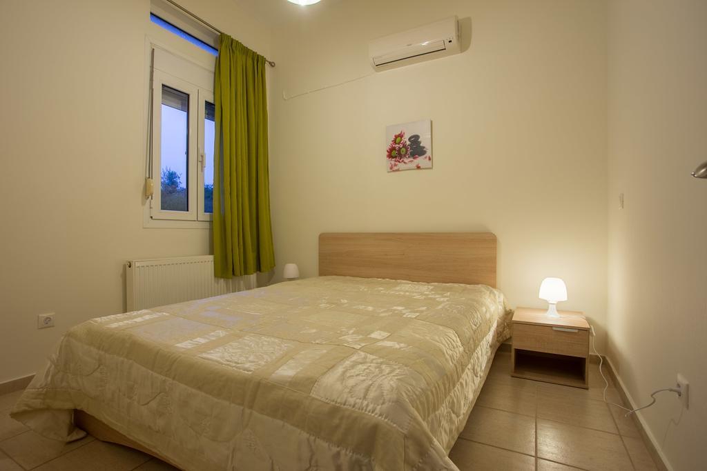 Villa Thea Amudára Laszithíu Kültér fotó